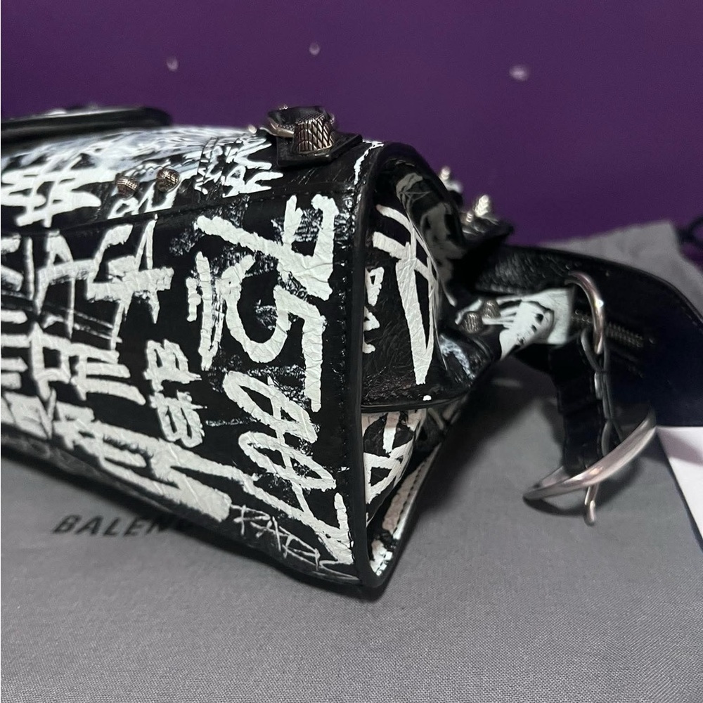 Balenciaga Black and White Graffiti Satchel - Picture 14 of 16